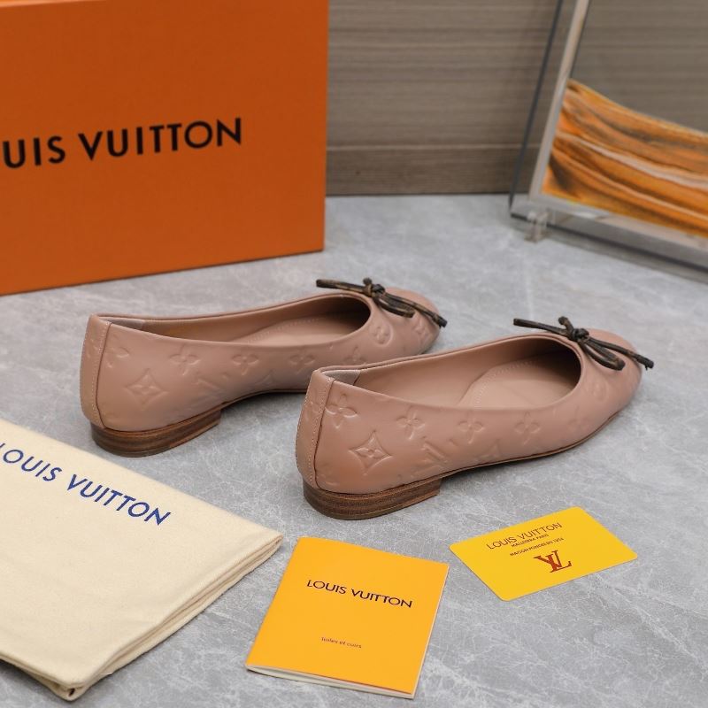 Louis Vuitton Flat Shoes